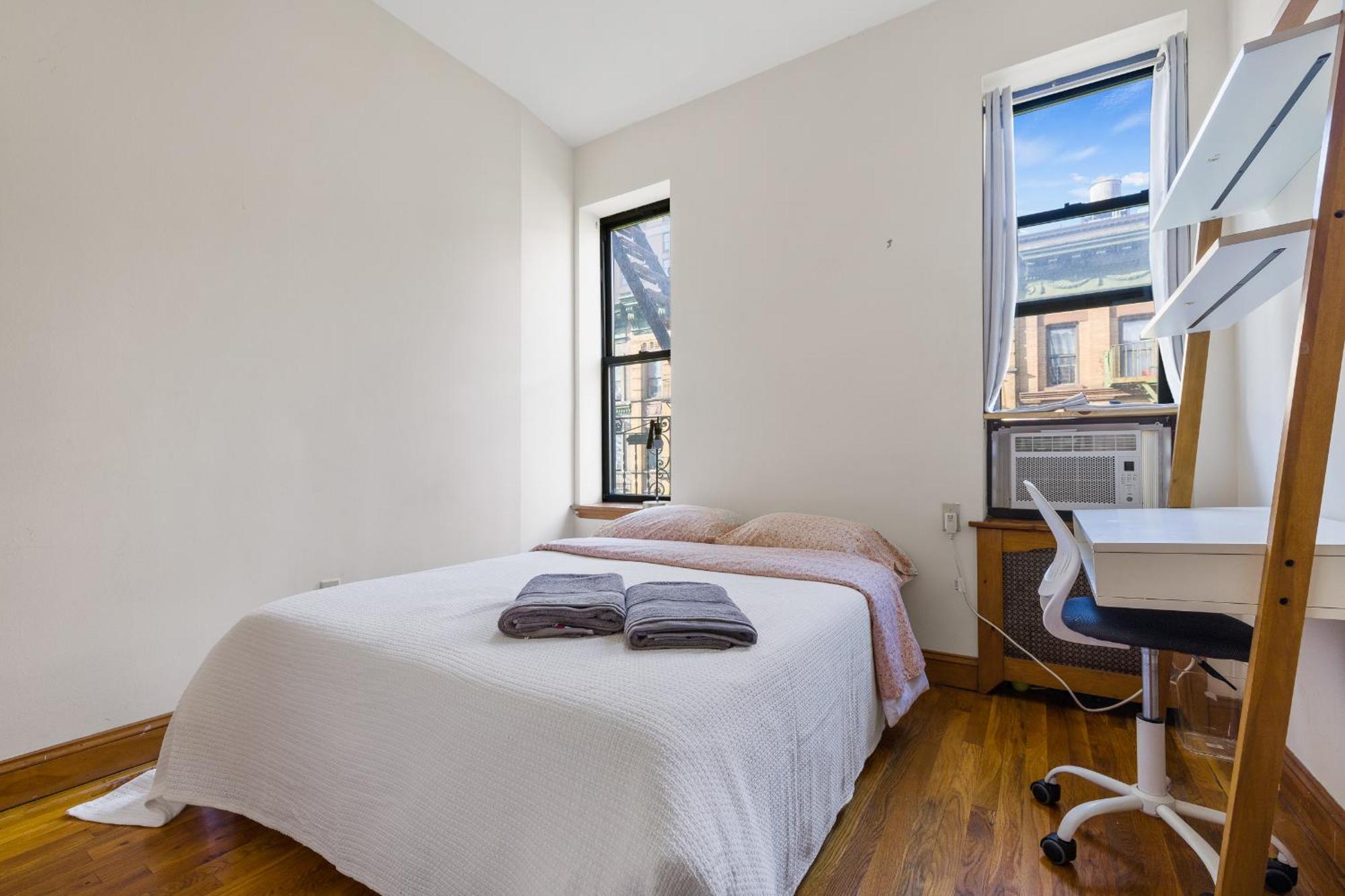 Living Columbia University-1 Apartment *